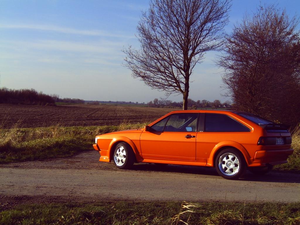 VW Scirocco orange.jpg