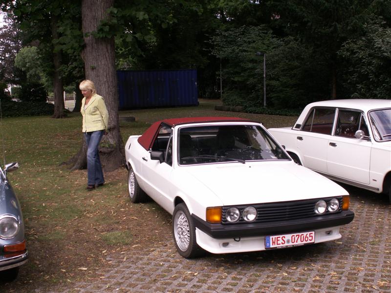 PICT0343 (Medium).JPG