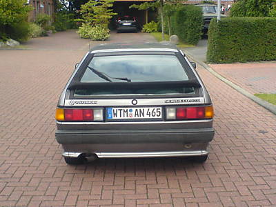 8f56_19.jpg