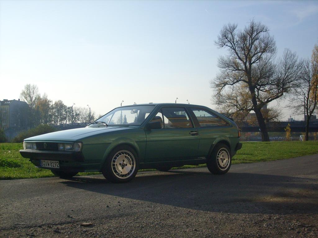S7300845.jpg