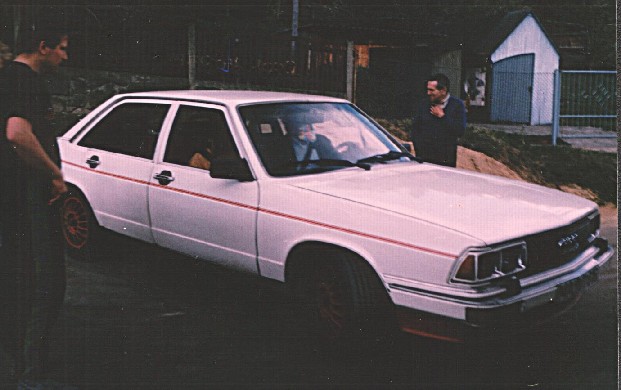 Audi 2005T.jpg