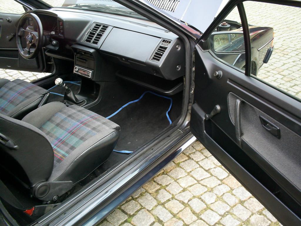 S4021248.jpg