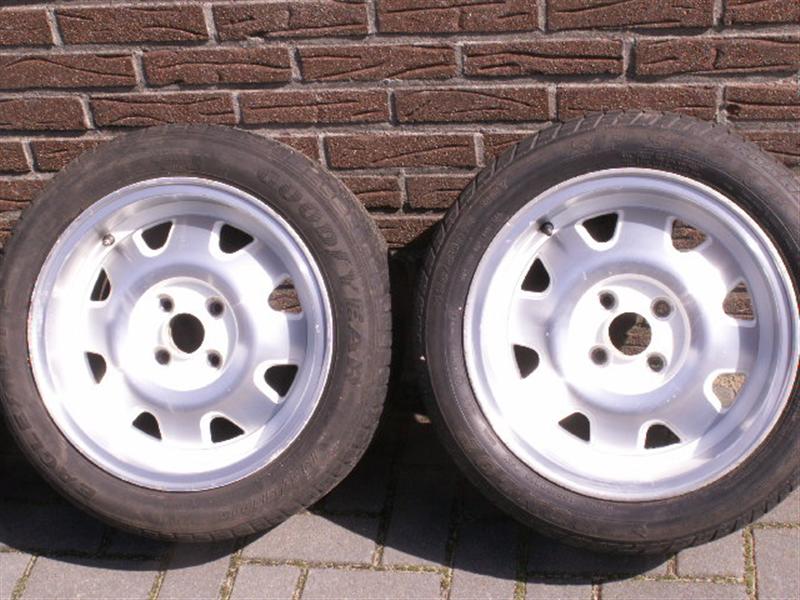 PICT0149 (Medium).JPG