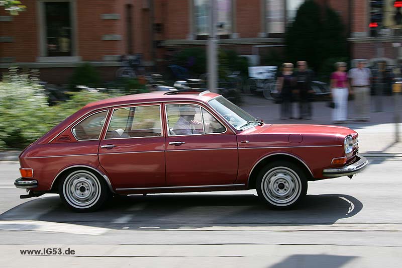 HQ7E3737.jpg