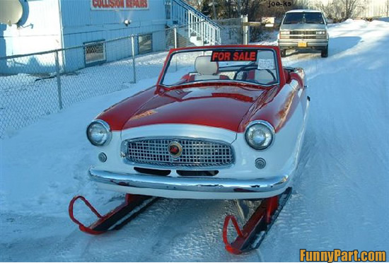 FunnyPart-com-classic_snowmobile.jpg