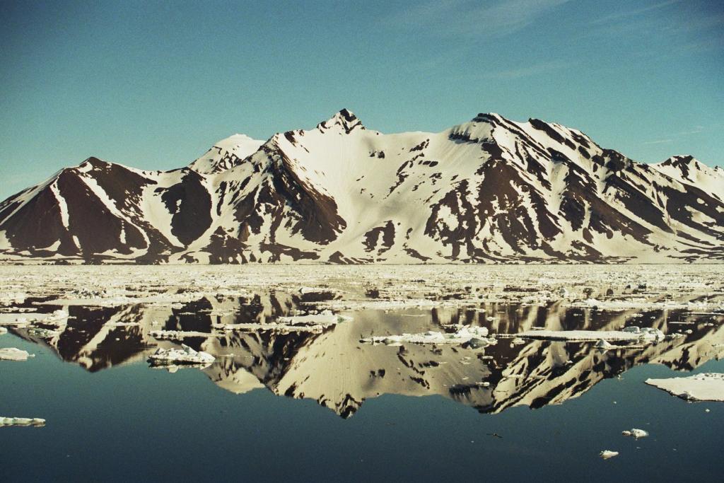 040_36A.jpg