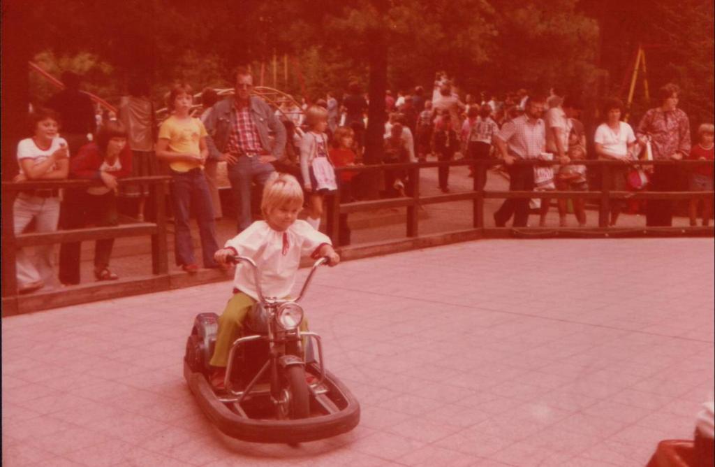 ichaufmoped.jpg